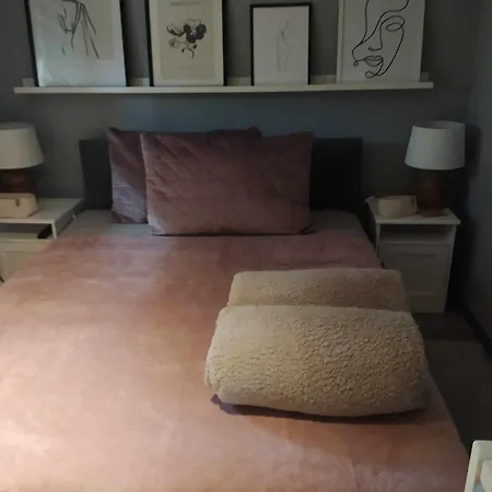 Apartment Home Apartman